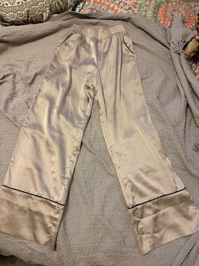 Abercrombie & Fitch Satin Lounge Pants in Light Champagne